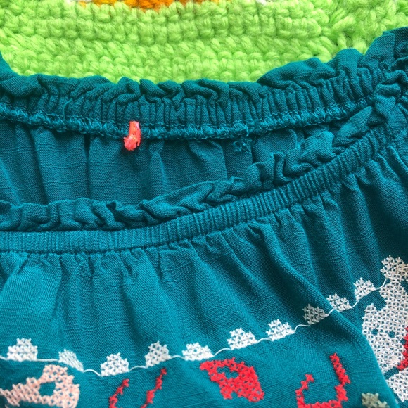 SOLD 70s style off the shoulder peasant blouse 🦋 - Picture 3 of 3